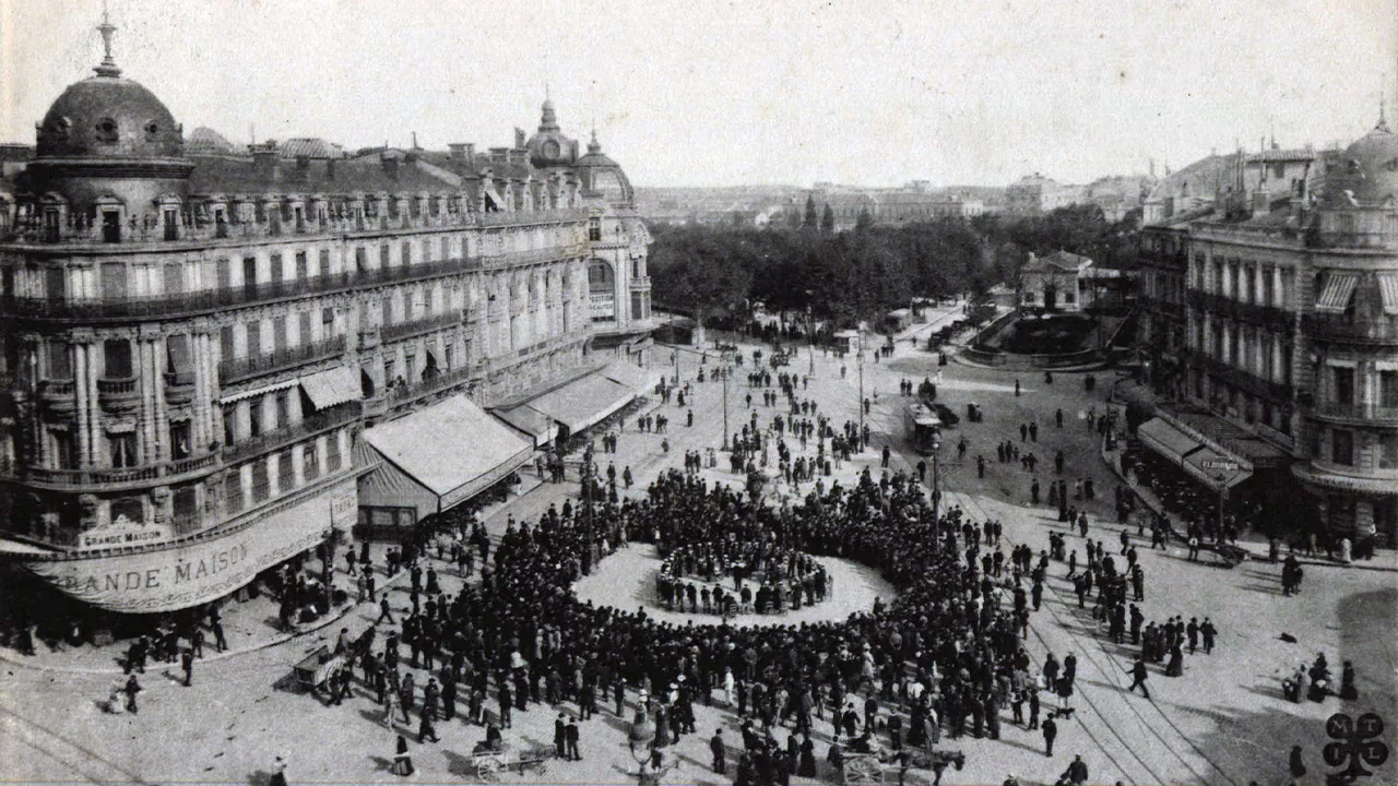 Historique photo Place de la Comédie Montpellier